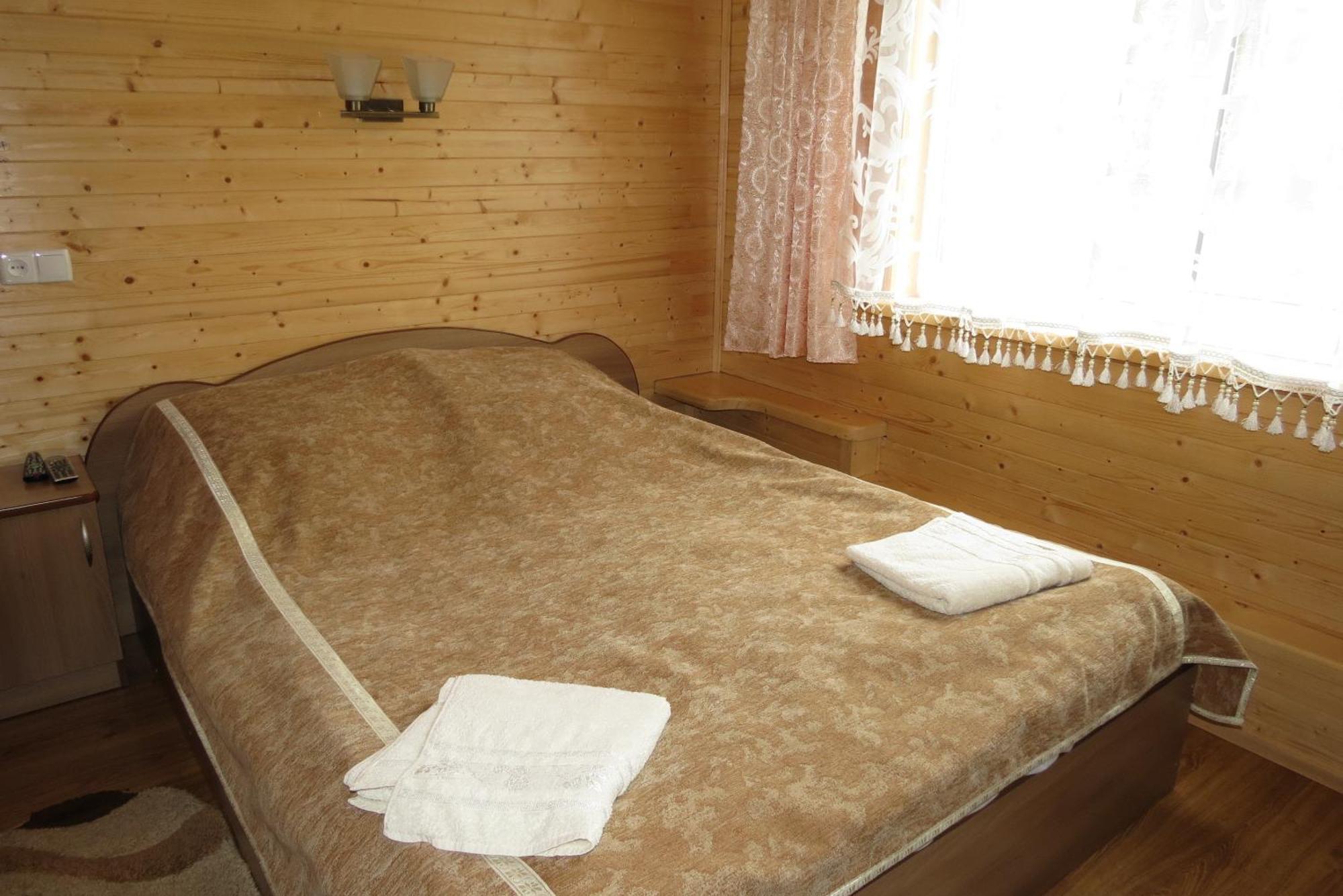 Bilyy Kamin Guest House Tatariv Room photo