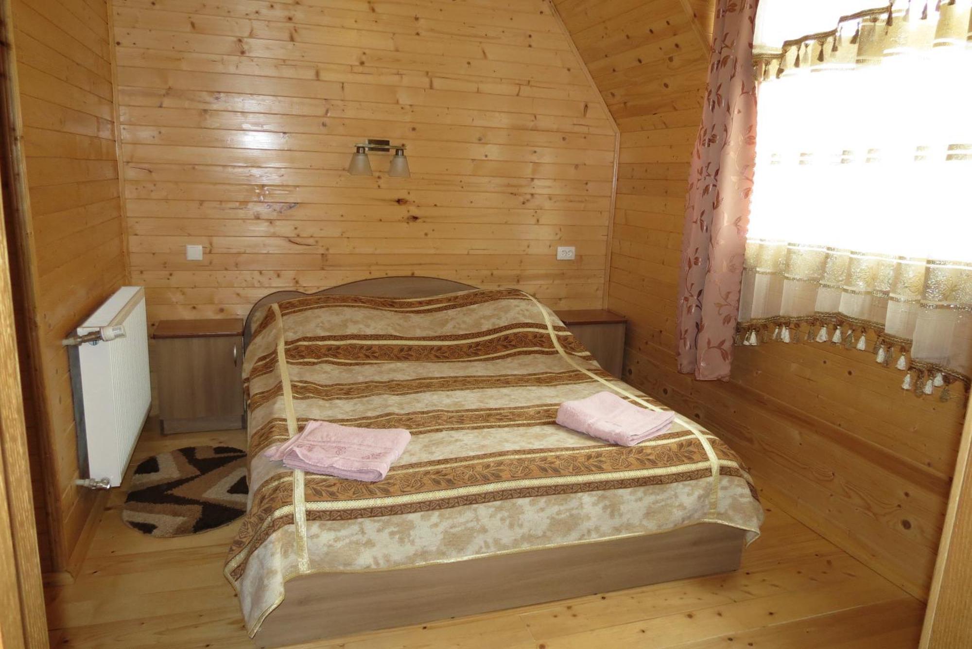 Bilyy Kamin Guest House Tatariv Room photo