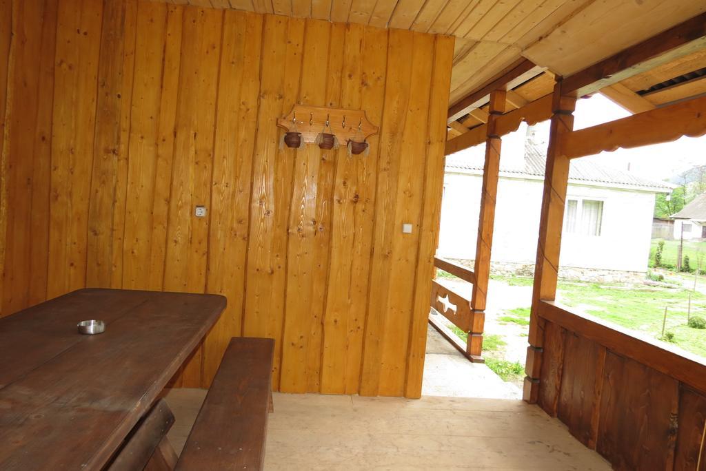 Bilyy Kamin Guest House Tatariv Exterior photo