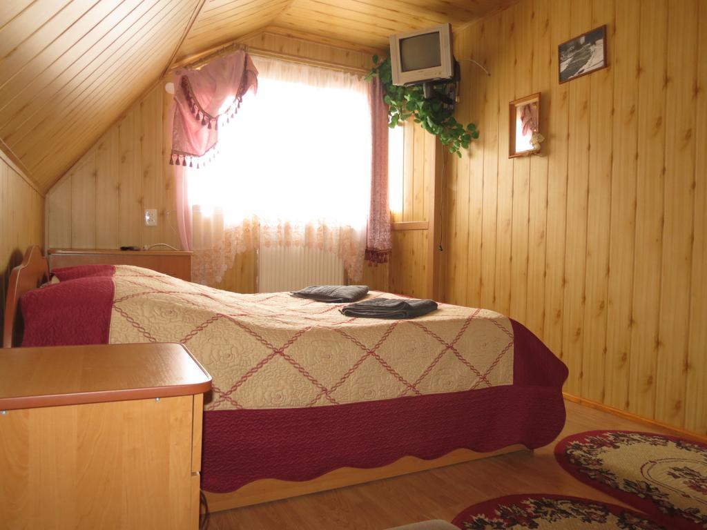 Bilyy Kamin Guest House Tatariv Exterior photo