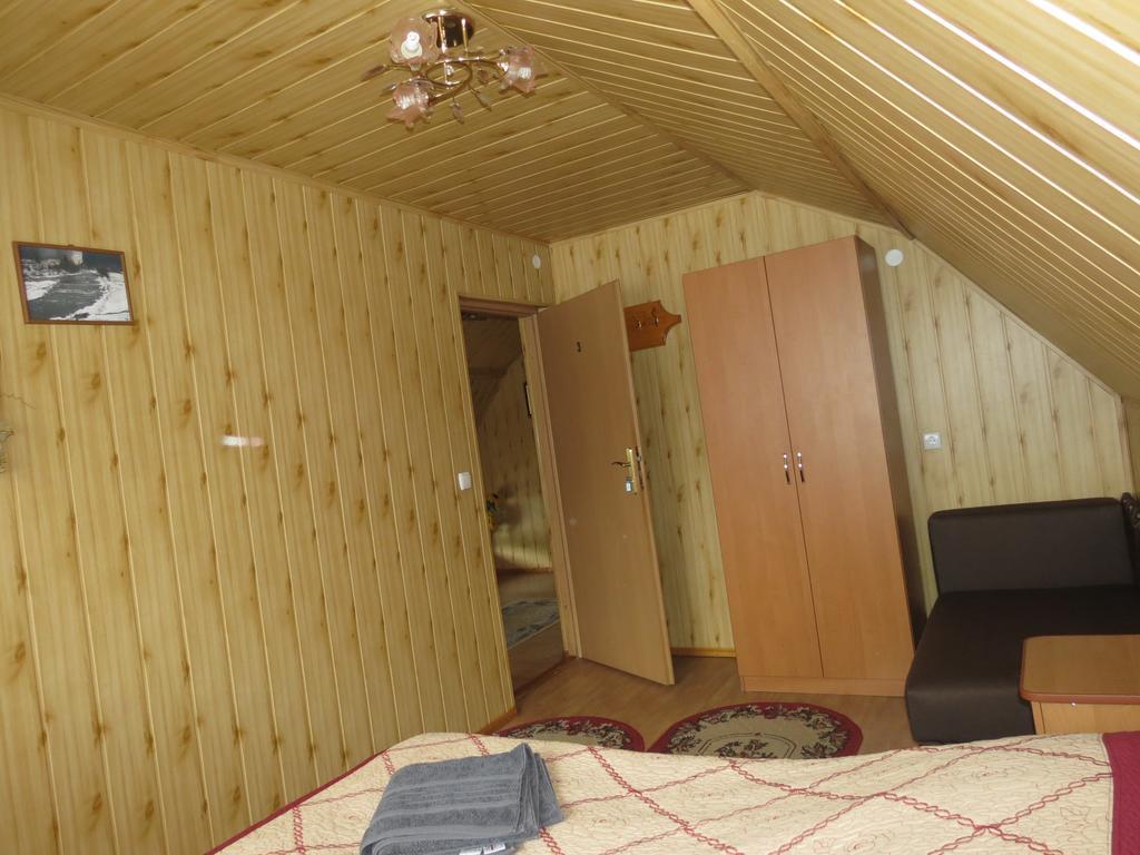 Bilyy Kamin Guest House Tatariv Exterior photo